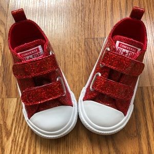 baby girl red converse
